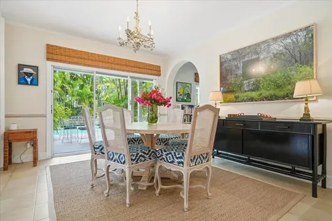 West Lyford Place New Providence Paradise Island BS