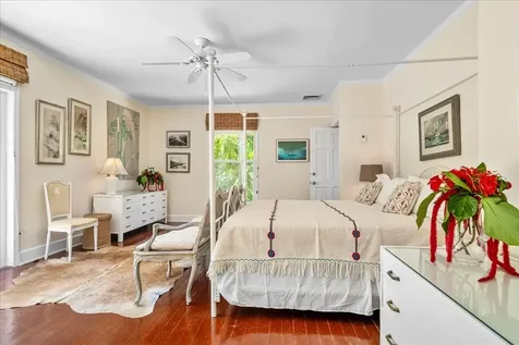 West Lyford Place New Providence Paradise Island BS