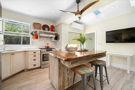 West Lyford Place New Providence Paradise Island BS