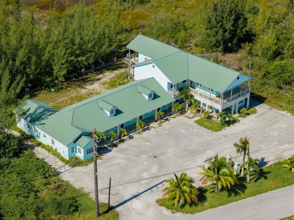 Buccaneer Beach West End Grand Bahama Freeport BS