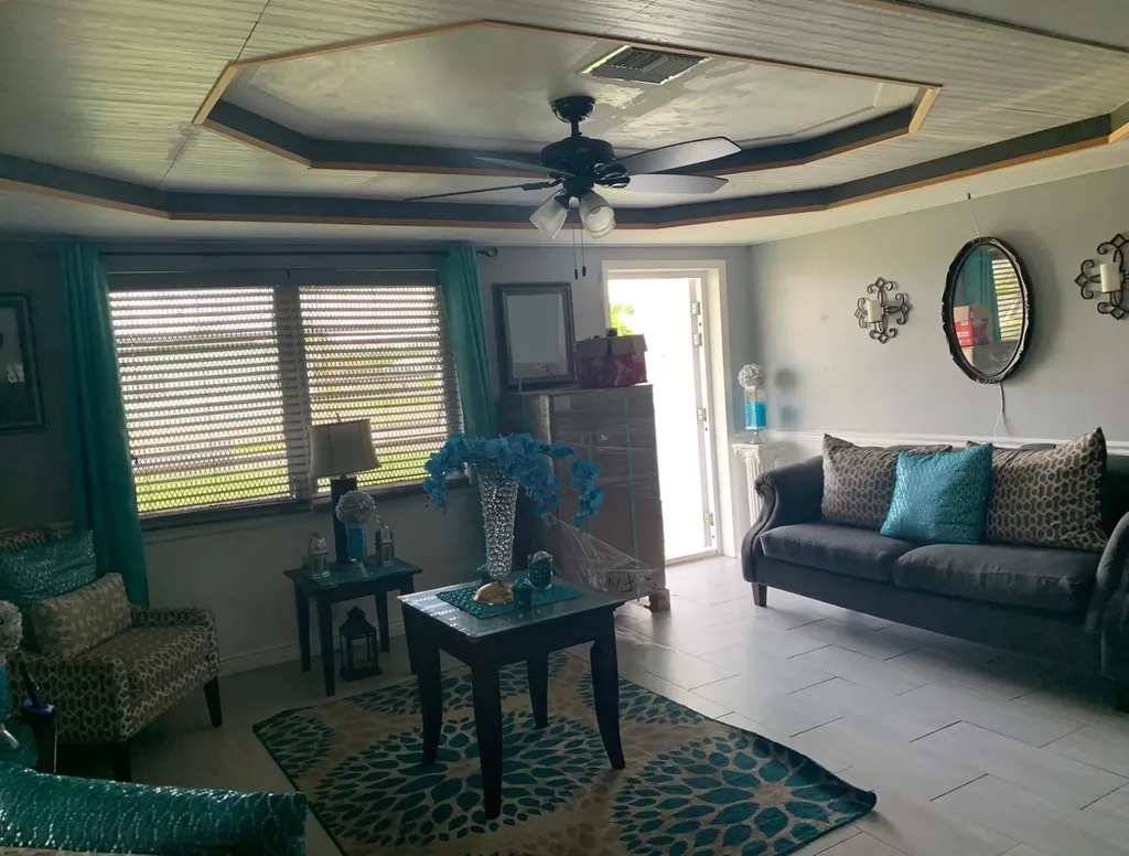 Coral Reef Boulevard 52 Grand Bahama Freeport BS