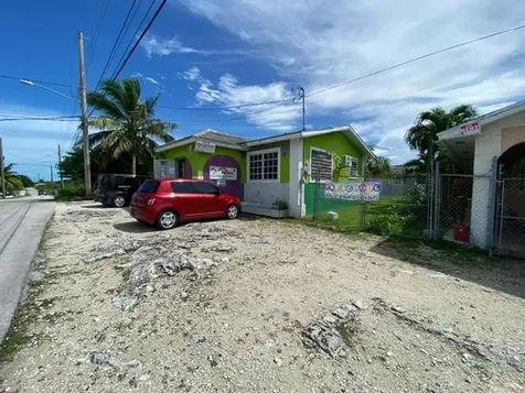 1438ft Nw Queen's Highway 43 Grand Bahama Freeport BS