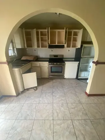 1438ft Nw Queen's Highway 43 Grand Bahama Freeport BS