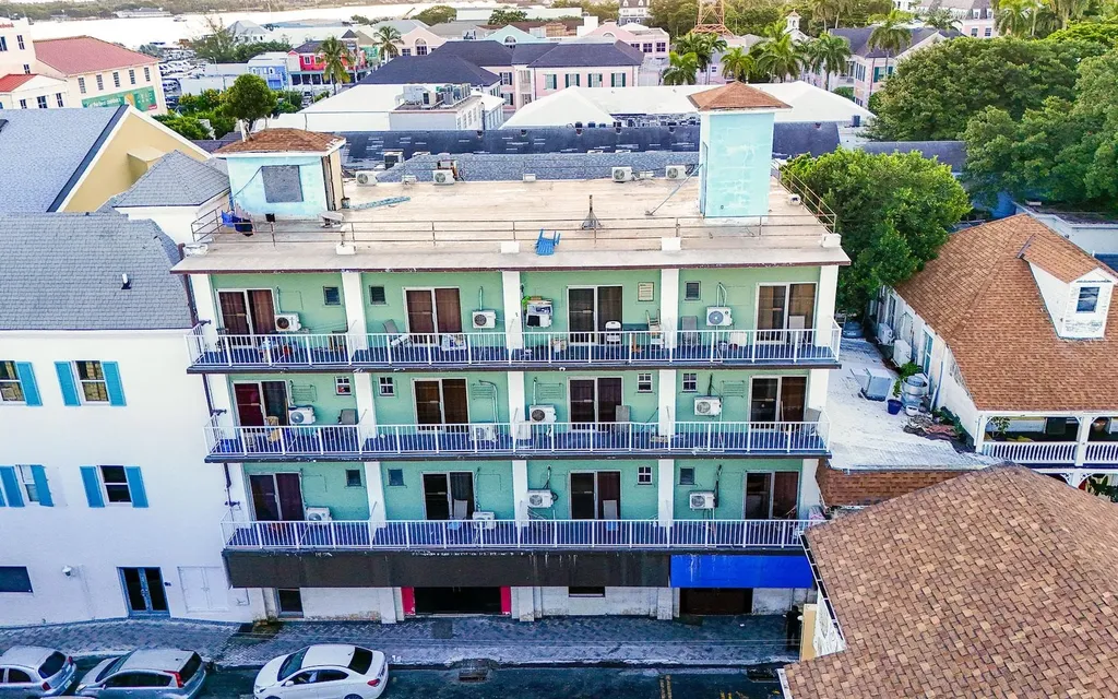 Grand Central Hotel Building New Providence Paradise Island BS