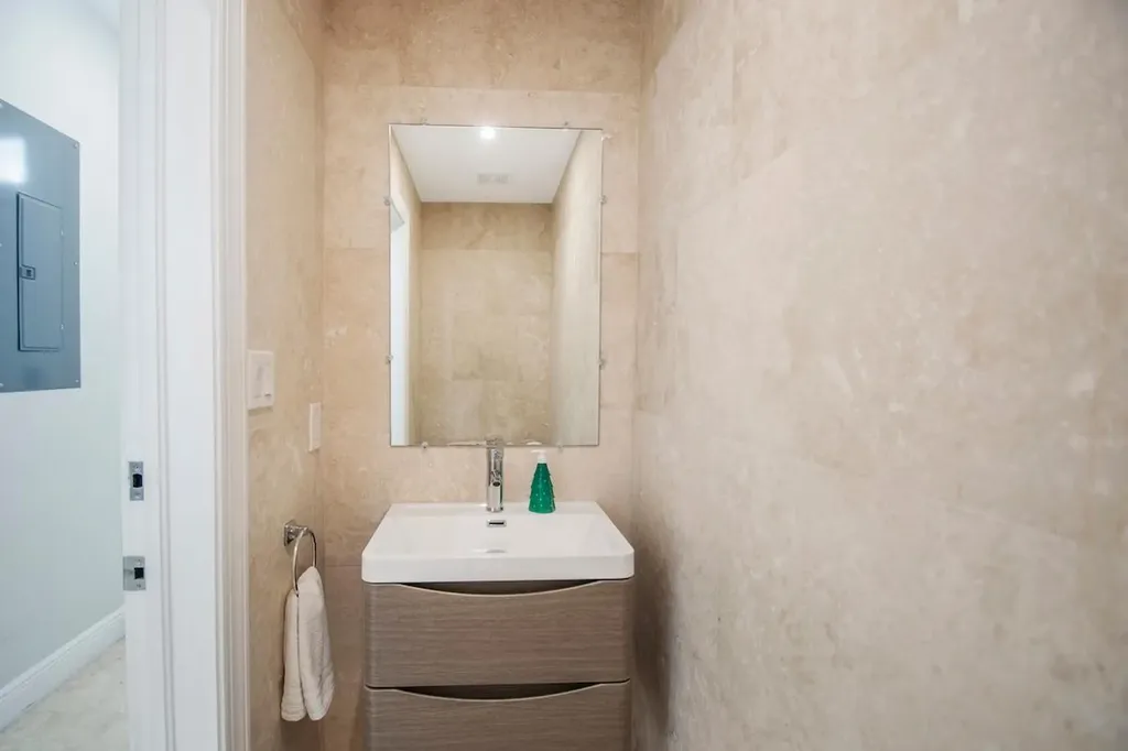 Starfish Isle New Providence Paradise Island BS