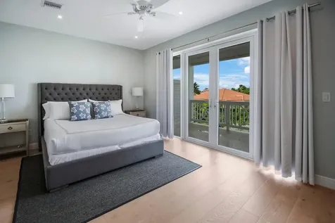 Starfish Isle New Providence Paradise Island BS