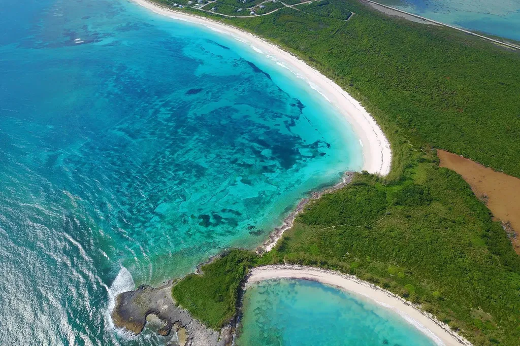 278 Acres South Schooner Abaco BS