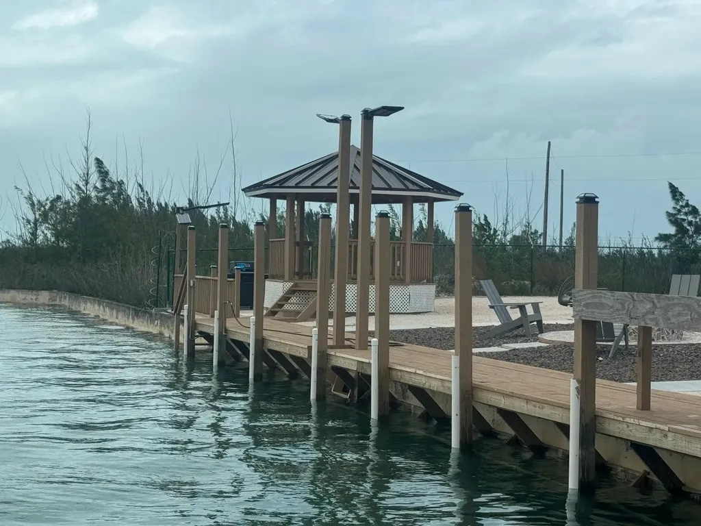 Aldham Road Dover Sound Grand Bahama Freeport BS