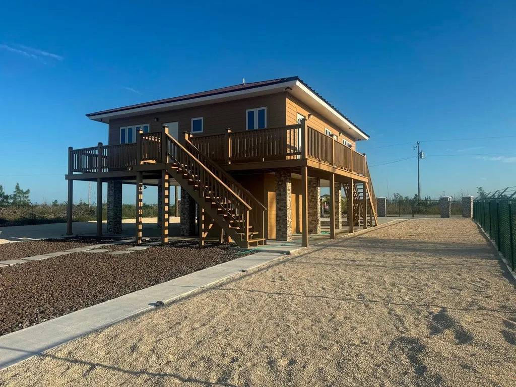 Aldham Road Dover Sound Grand Bahama Freeport BS