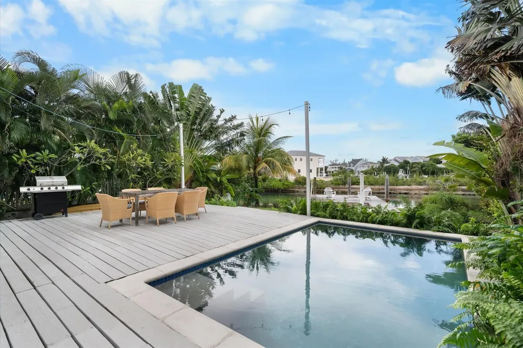 Sandyport Royal Palm Cay New Providence Paradise Island BS