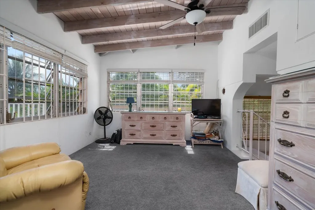 Camelot, Fox Hill Creek 8 New Providence Paradise Island BS