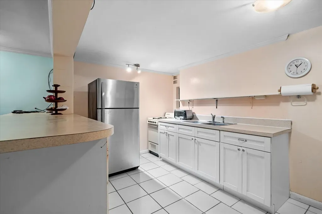 Camelot, Fox Hill Creek 8 New Providence Paradise Island BS