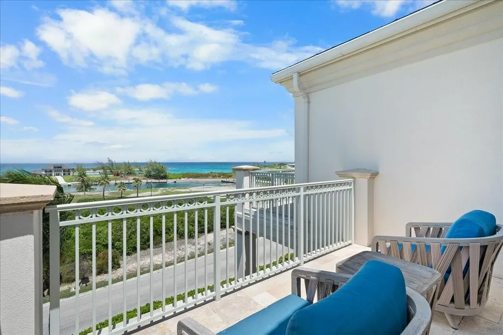 Penthouse Grand Isle Exuma BS