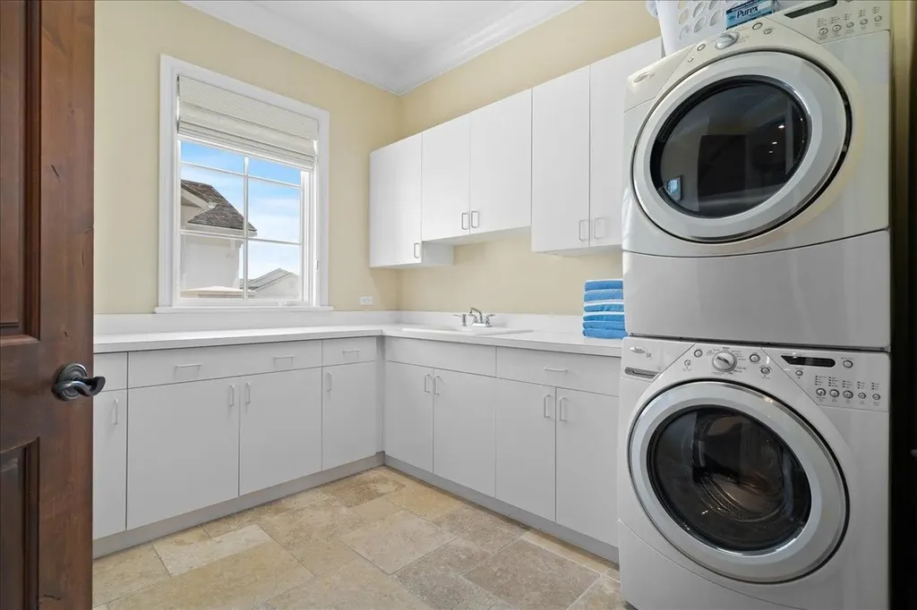 Penthouse Grand Isle Exuma BS