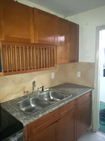 #212 Lakeview Manor Condo Kn 3 Grand Bahama Freeport BS