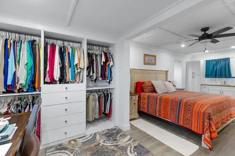 Scrub Hill Long Island BS