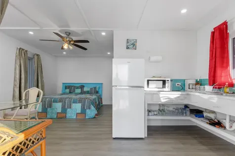 Scrub Hill Long Island BS