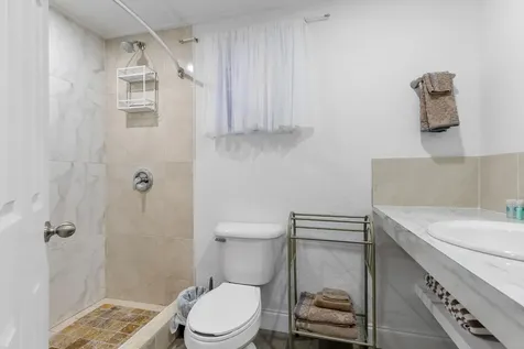 Scrub Hill Long Island BS