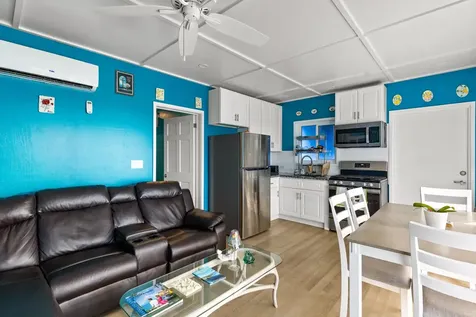 Scrub Hill Long Island BS