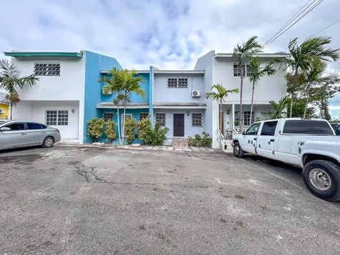 Mandingo Alley, Fox Hill New Providence Paradise Island BS