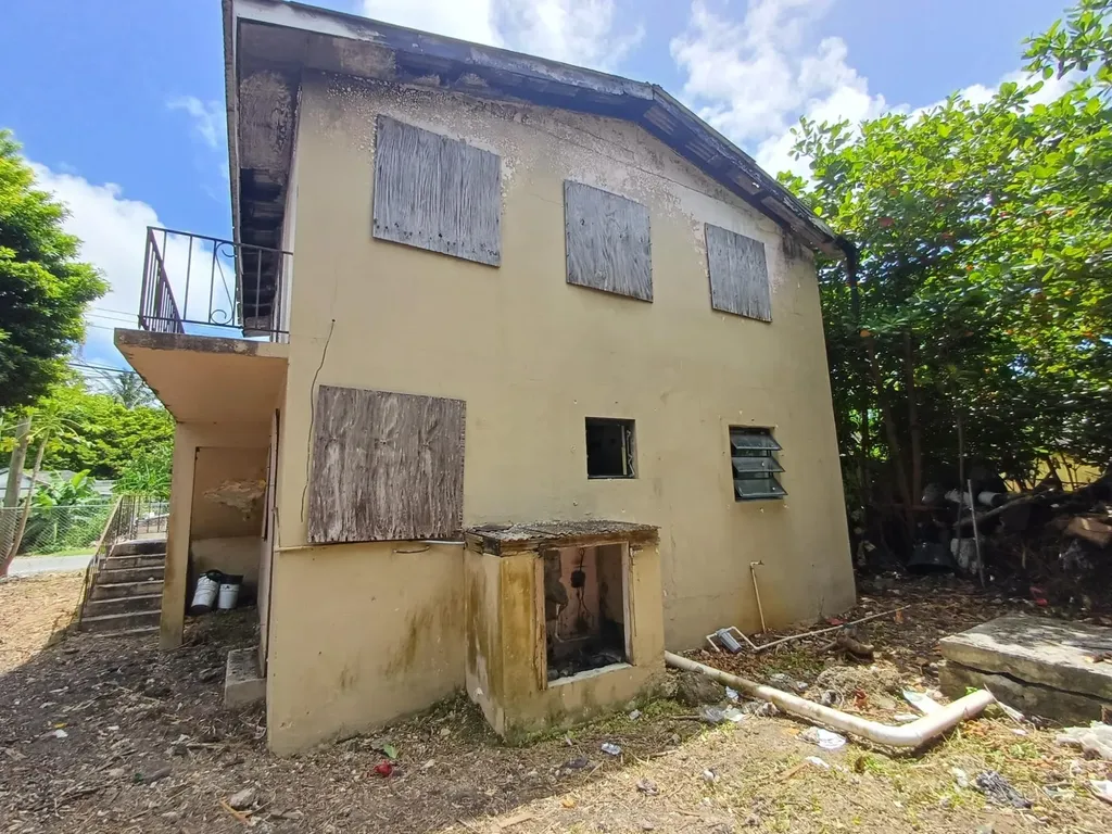 East Street North Du-plex New Providence Paradise Island BS