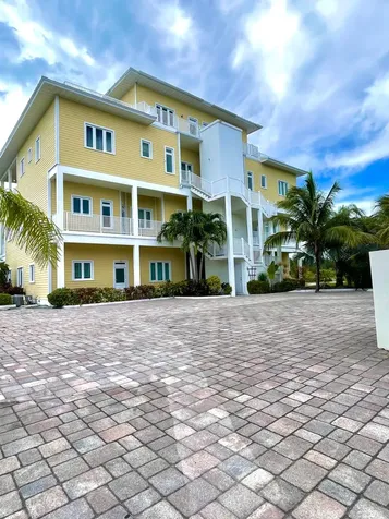 Lucaya Gardens Condo Grand Bahama Freeport BS