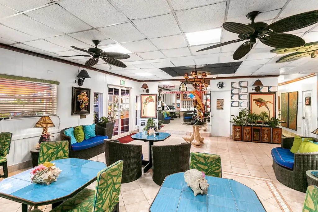 George Street 40 New Providence Paradise Island BS