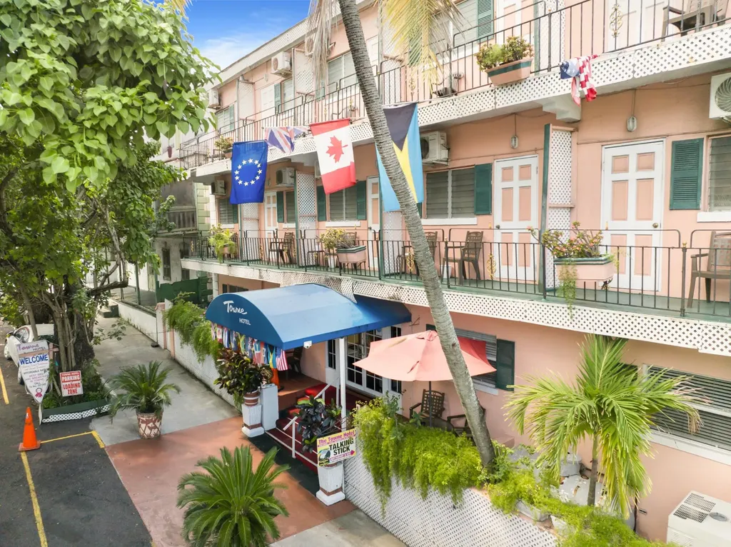 George Street 40 New Providence Paradise Island BS