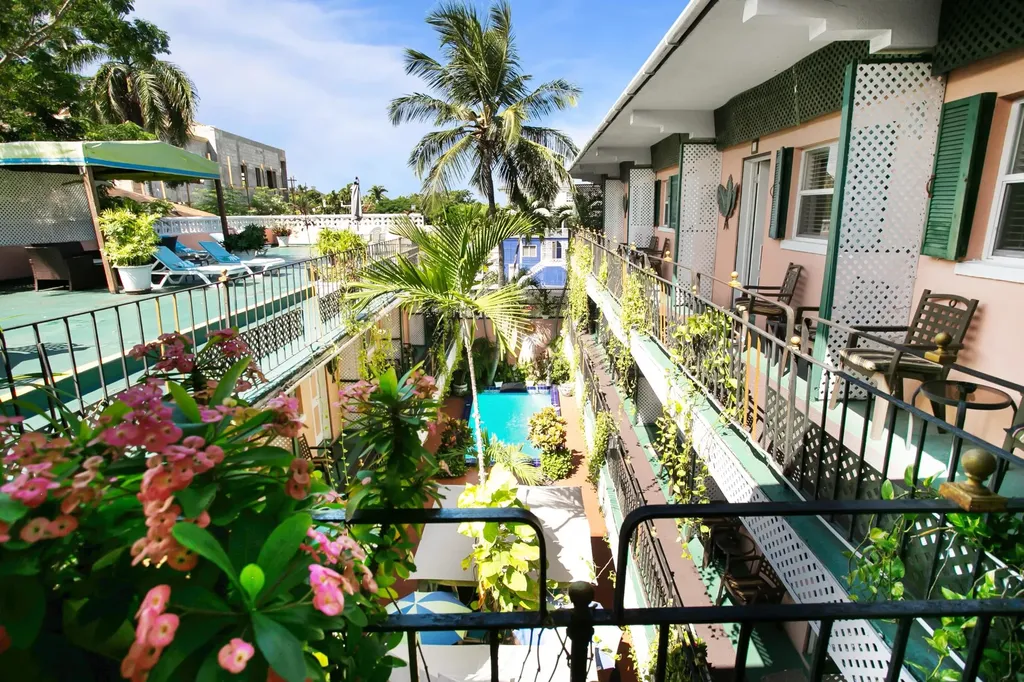 George Street 40 New Providence Paradise Island BS