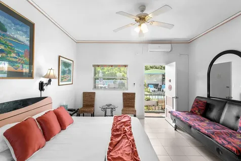George Street 40 New Providence Paradise Island BS