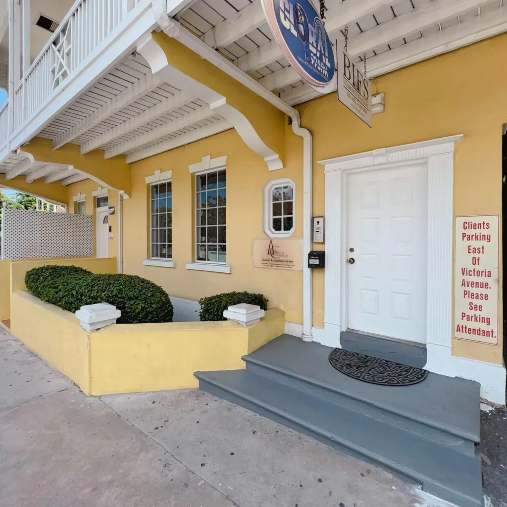 Elizabeth Avenue New Providence Paradise Island BS