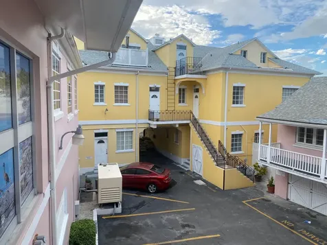 Elizabeth Avenue New Providence Paradise Island BS
