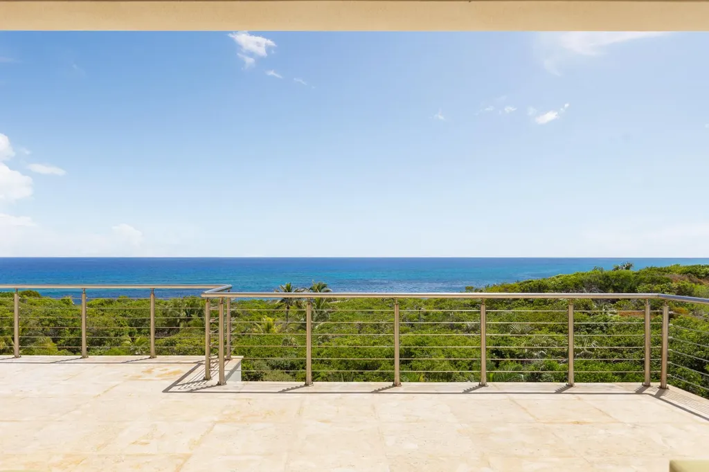 5 Bedroom 4.5 Bath House Long Island BS