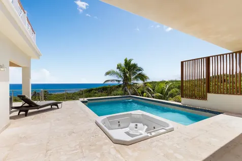 5 Bedroom 4.5 Bath House Long Island BS