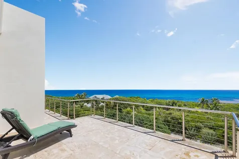 5 Bedroom 4.5 Bath House Long Island BS