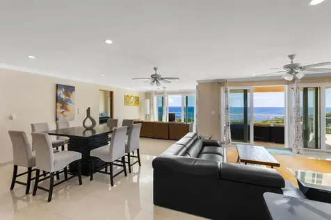 5 Bedroom 4.5 Bath House Long Island BS