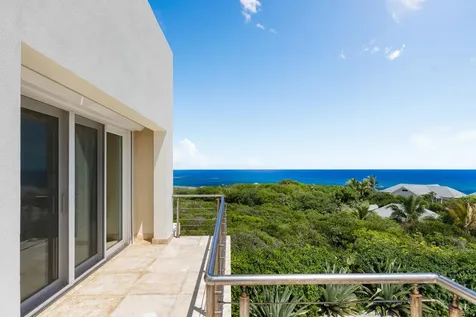 5 Bedroom 4.5 Bath House Long Island BS