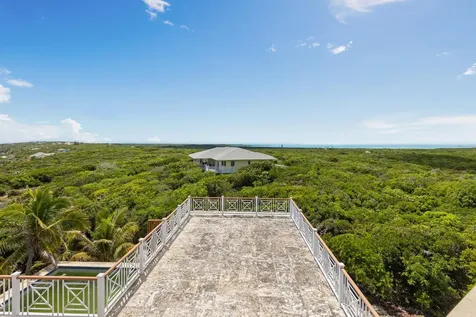 5 Bedroom 4.5 Bath House Long Island BS