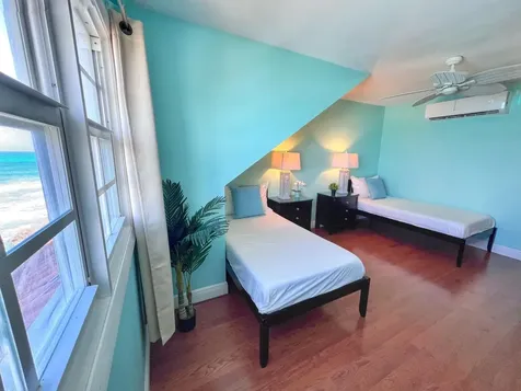 Delaporte Point New Providence Paradise Island BS