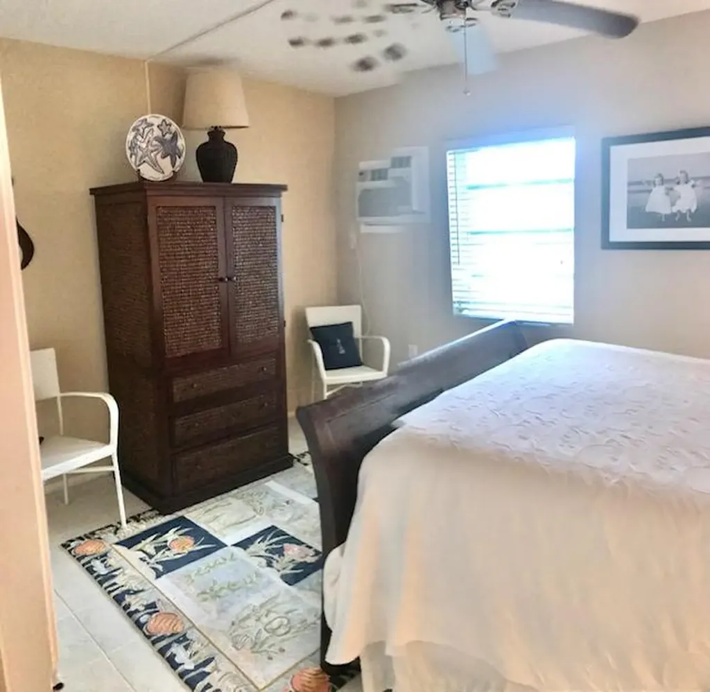 Harbour House 203 Grand Bahama Freeport BS