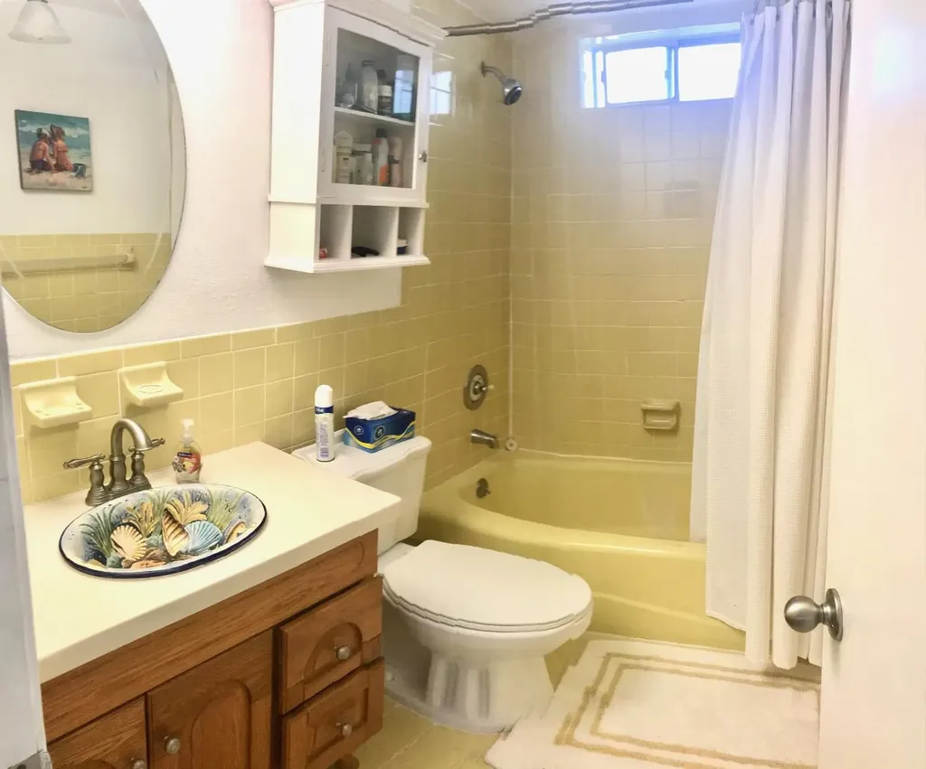 Harbour House 203 Grand Bahama Freeport BS