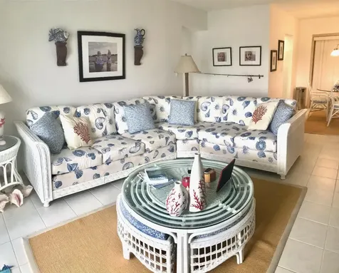 Harbour House 203 Grand Bahama Freeport BS