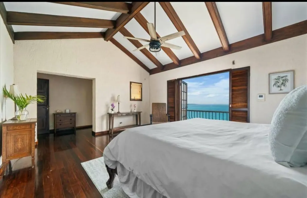 West Bay Street 972 New Providence Paradise Island BS