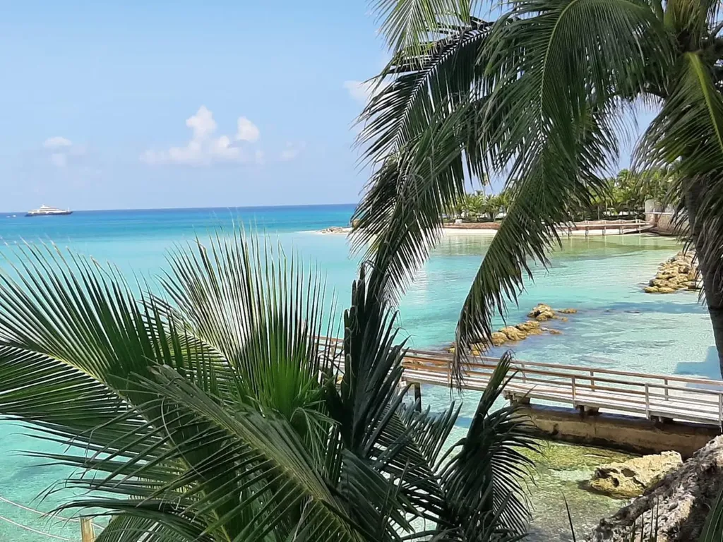 West Bay Street 972 New Providence Paradise Island BS