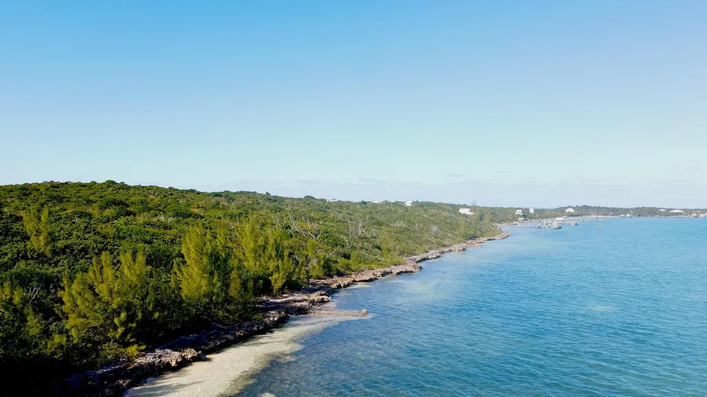 Lubbers Sea To Sea Estate Abaco BS
