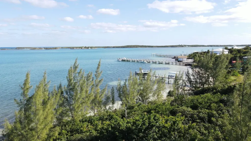 Lubbers Sea To Sea Estate Abaco BS