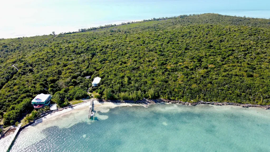 Lubbers Sea To Sea Estate Abaco BS