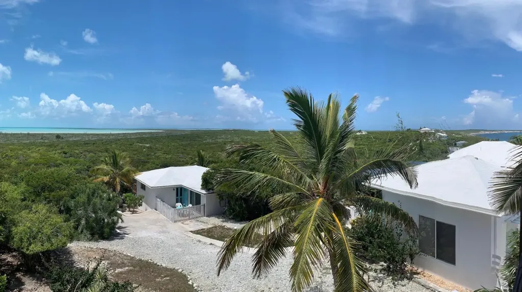 Ocean View Home W/cottage Long Island BS