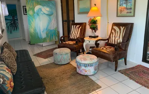 Ocean View Home W/cottage Long Island BS