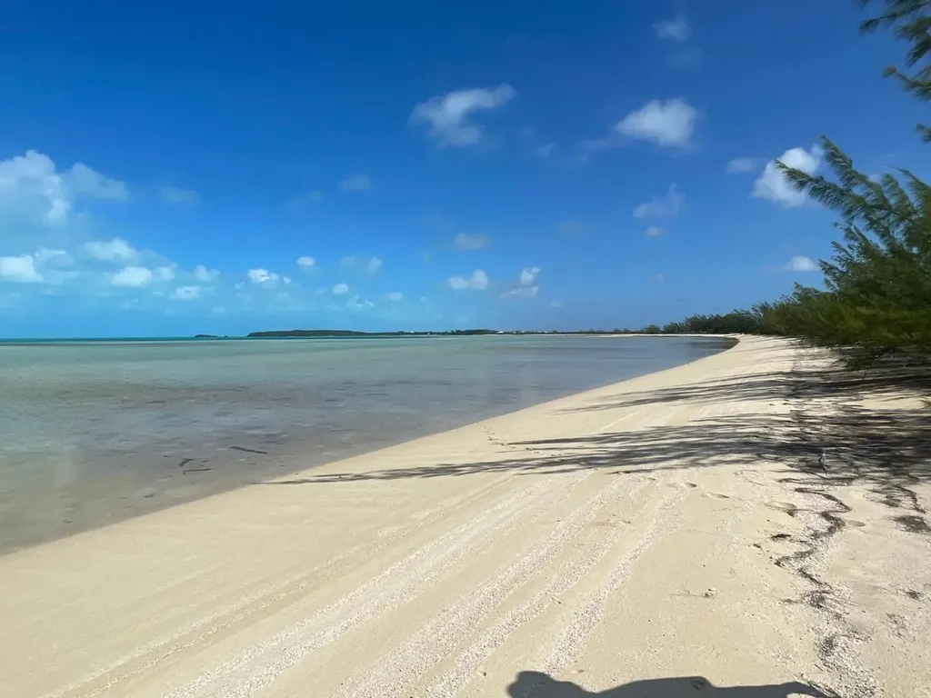 Beachfront Wemyss Lgi Long Island BS